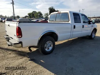 2001 Ford Super Duty F-250 XL with VIN 1FTNW20L81ED32802, listed as a Copart auction lot 75545964 with 234,904 mi miles and Clean Title. Bid and sale history available at carsss.com. Image 3.