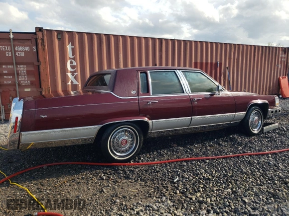 1992 Cadillac Brougham z VIN 1G6DW54E8NR712443, wystawiony jako Copart lot #51482635 z przebiegiem Nie podano mil oraz Nie do naprawy. Historia ofert i sprzedaży dostępna na DreamBid. Obrazek 3.