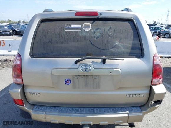 2005 Toyota 4Runner SR5 with VIN JTEZU14R950057617, listed as a IAAI auction lot 41698829 with 297,247 mi miles. Bid and sale history available at carsss.com. Image 16.