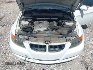 2006 BMW 3 Series 330i with VIN WBAVB335X6KR76676, listed as a IAAI auction lot 42718168 with 161,839 mi miles and . Bid and sale history available at DreamBid. Image 10.