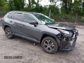2021 Toyota RAV4 LE with VIN 2T3F1RFV1MC197200, listed as a IAAI auction lot 42381720 with 90,712 mi miles and . Bid and sale history available at DreamBid. Image 1.