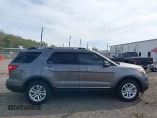 2011 Ford Explorer XLT z VIN 1FMHK8D86BGA56011, wystawiony jako IAAI lot #42134788 z przebiegiem 114 652 mil mil oraz . Historia ofert i sprzedaży dostępna na DreamBid. Obrazek 13.