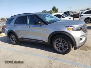 2024 Ford Explorer XLT with VIN 1FMSK7DHXRGA32630, listed as a Copart auction lot 68529784 with 884 mi miles and Salvage Title. Bid and sale history available at carsss.com. Image 4.