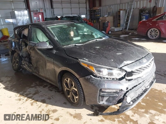 2020 Kia Forte LXS with VIN 3KPF24AD0LE184784, listed as a IAAI auction lot 41341533 with 36,953 mi miles. Bid and sale history available at carsss.com. Image 1.