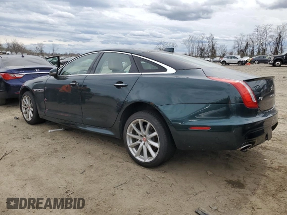 2019 Jaguar XJ with VIN SAJWJ1CDXK8W19559, listed as a Copart auction lot 46617024 with 43,178 mi miles and Salvage Title. Bid and sale history available at carsss.com. Image 2.