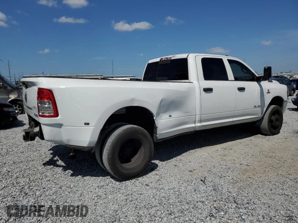 2020 Ram 3500 Tradesman with VIN 3C63RRGL4LG179383, listed as a Copart auction lot 51058535 with 99,586 mi miles and Clean Title. Bid and sale history available at carsss.com. Image 3.