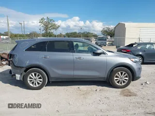 2020 Kia Sorento LX with VIN 5XYPG4A35LG699327, listed as a IAAI auction lot 41526707 with 94,517 mi miles. Bid and sale history available at carsss.com. Image 13.