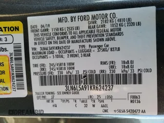 2019 Lincoln MKZ Standard with VIN 3LN6L5A91KR624237, listed as a Copart auction lot 52547115 with 52,105 mi miles and Salvage Title. Bid and sale history available at carsss.com. Image 14.