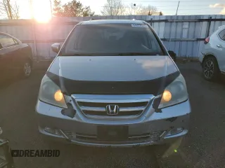 2005 Honda Odyssey TOURING with VIN 5FNRL388X5B503473, listed as a Copart auction lot 84822944 with 247,028 mi miles and Clean Title. Bid and sale history available at carsss.com. Image 5.