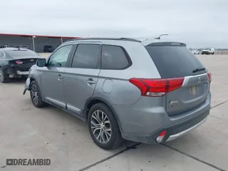 2016 Mitsubishi Outlander SE with VIN JA4AD3A38GZ015736, listed as a IAAI auction lot 41533376 with 237,345 mi miles. Bid and sale history available at carsss.com. Image 3.