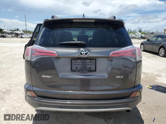 2018 Toyota RAV4 XLE с VIN JTMWFREV3JJ166638, выставлен на аукционе Copart как лот 62706485 с пробегом 91 214 миль миль и Списание • Salvage title. История ставок и продаж доступна на DreamBid. Изображение 6.