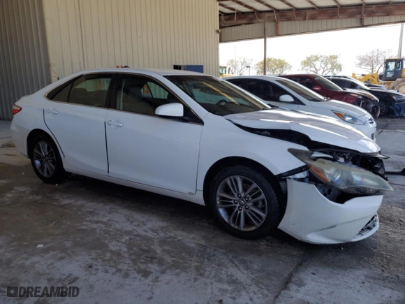 2016 Toyota Camry XLE with VIN 4T1BF1FK7GU224497, listed as a Copart auction lot 51099355 with 204,892 mi miles and Salvage Title. Bid and sale history available at carsss.com. Image 4.