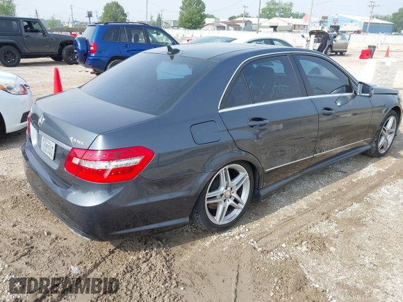 2011 Mercedes-Benz E 550 Luxury with VIN WDDHF9AB9BA442980, listed as a IAAI auction lot 42439893 with 129,058 mi miles and . Bid and sale history available at DreamBid. Image 4.