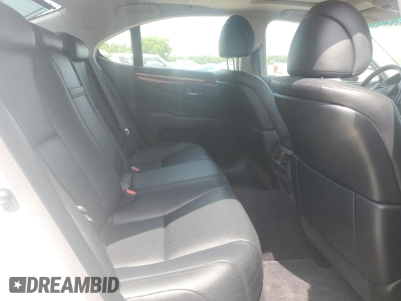 2010 Lexus LS 460 with VIN JTHBL5EF1A5094628, listed as a Copart auction lot 57393445 with 70,185 mi miles and Salvage title. Bid and sale history available at DreamBid. Image 10.