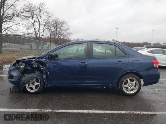 2007 Toyota Yaris with VIN JTDBT923171035002, listed as a IAAI auction lot 41810423 with 252,669 mi miles. Bid and sale history available at carsss.com. Image 13.