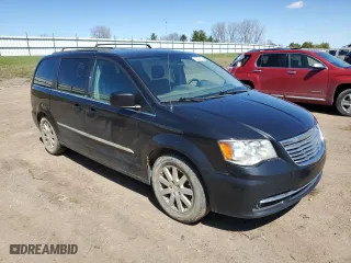 2014 Chrysler Town & Country Touring with VIN 2C4RC1BG6ER299909, listed as a Copart auction lot 53204345 with 196,131 mi miles and Clean Title. Bid and sale history available at carsss.com. Image 4.
