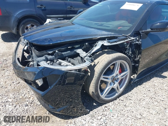 2020 Chevrolet Corvette 3LT with VIN 1G1Y82D46L5116954, listed as a IAAI auction lot 39008676 with 8,980 mi miles. Bid and sale history available at carsss.com. Image 18.