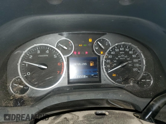 2015 Toyota Tundra SR5 z VIN 5TFDW5F17FX469485, wystawiony jako Copart lot #80274954 z przebiegiem 239 508 mil mil oraz Szkoda całkowita • Salvage title. Historia ofert i sprzedaży dostępna na DreamBid. Obrazek 9.