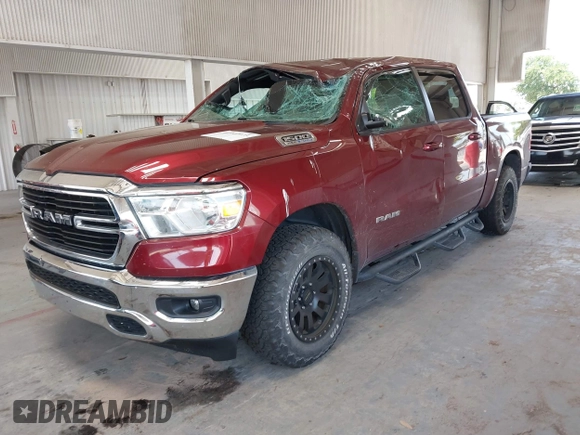 2021 Ram 1500 Lone Star z VIN 1C6SRFFT9MN676871, wystawiony jako IAAI lot #42344073 z przebiegiem 38 160 mil mil oraz . Historia ofert i sprzedaży dostępna na DreamBid. Obrazek 2.