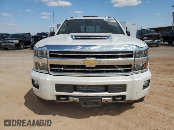 2019 Chevrolet Silverado 3500HD High Country with VIN 1GC4KYEY9KF269400, listed as a Copart auction lot 70964154 with 147,597 mi miles and Salvage Title. Bid and sale history available at carsss.com. Image 5.