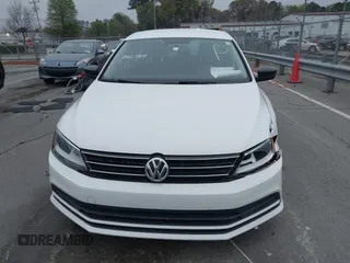 2016 Volkswagen Jetta Sedan 1.4T SE with VIN 3VWD67AJ6GM260584, listed as a IAAI auction lot 41903048 with 104,876 mi miles. Bid and sale history available at carsss.com. Image 12.