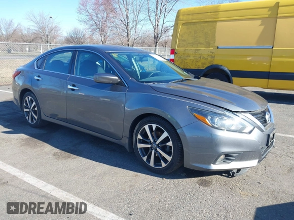 2017 Nissan Altima SR with VIN 1N4AL3AP1HC489534, listed as a IAAI auction lot 41811710 with 84,756 mi miles and . Bid and sale history available at carsss.com. Image 1.