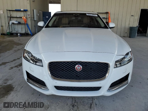 2017 Jaguar XF 35t Premium with VIN SAJBD4BVXHCY39095, listed as a Copart auction lot 69373954 with 48,889 mi miles and Clean Title. Bid and sale history available at carsss.com. Image 5.
