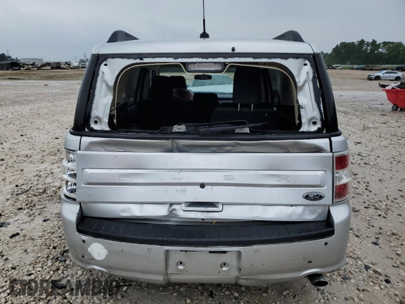 2016 Ford Flex SE z VIN 2FMGK5B87GBA22168, wystawiony jako Copart lot #55972695 z przebiegiem 137 452 mil mil oraz Szkoda całkowita • Salvage title. Historia ofert i sprzedaży dostępna na DreamBid. Obrazek 6.