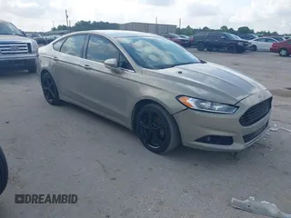 2016 Ford Fusion SE with VIN 3FA6P0HD9GR110994, listed as a IAAI auction lot 42102785 with 139,365 mi miles. Bid and sale history available at carsss.com. Image 1.
