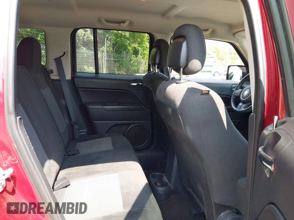 2015 Jeep Patriot Sport with VIN 1C4NJRBB9FD321235, listed as a IAAI auction lot 42161743 with 165,015 mi miles and . Bid and sale history available at DreamBid. Image 8.