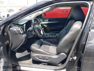 2017 Nissan Maxima SR with VIN 1N4AA6AP3HC453917, listed as a IAAI auction lot 41943615 with 114,048 mi miles. Bid and sale history available at carsss.com. Image 5.