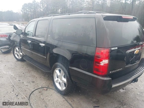 2012 Chevrolet Suburban LTZ with VIN 1GNSKKE74CR221161, listed as a IAAI auction lot 41543212 with 307,235 mi miles. Bid and sale history available at carsss.com. Image 3.