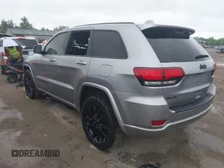 2018 Jeep Grand Cherokee Laredo E with VIN 1C4RJFAG6JC452859, listed as a IAAI auction lot 42647127 with 107,869 mi miles and . Bid and sale history available at DreamBid. Image 3.