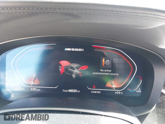 2020 BMW 5 Series M550i xDrive z VIN WBAJS7C07LBN96264, wystawiony jako IAAI lot #42478429 z przebiegiem 46 035 mil mil oraz . Historia ofert i sprzedaży dostępna na DreamBid. Obrazek 7.