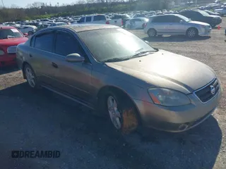 2003 Nissan Altima SE z VIN 1N4BL11D13C137318, wystawiony jako IAAI lot #41884452 z przebiegiem Nie podano mil oraz . Historia ofert i sprzedaży dostępna na DreamBid. Obrazek 1.