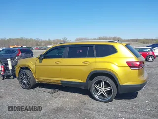 2018 Volkswagen Atlas SE with VIN 1V2KR2CA6JC535525, listed as a IAAI auction lot 41971141 with 62,514 mi miles and . Bid and sale history available at DreamBid. Image 14.