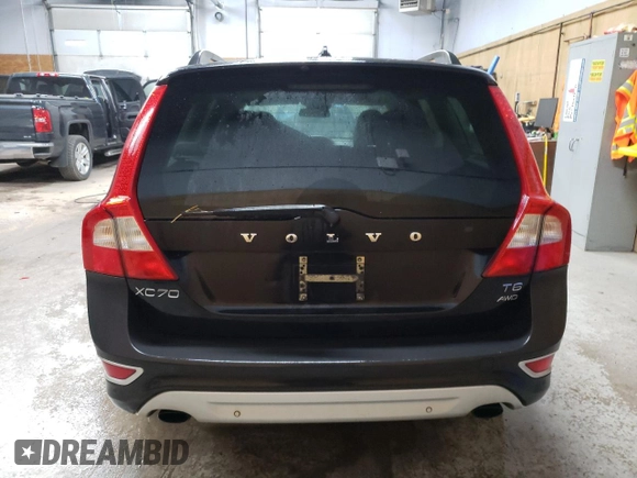 2012 Volvo XC70 T6 z VIN YV4902BZ8C1137200, wystawiony jako Copart lot #76371984 z przebiegiem 108 089 mil mil oraz Szkoda całkowita • Salvage title. Historia ofert i sprzedaży dostępna na DreamBid. Obrazek 6.