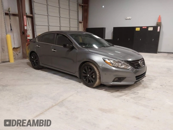 2018 Nissan Altima 2.5 SR with VIN 1N4AL3AP1JC203798, listed as a IAAI auction lot 41853789 with 77,875 mi miles. Bid and sale history available at carsss.com. Image 1.