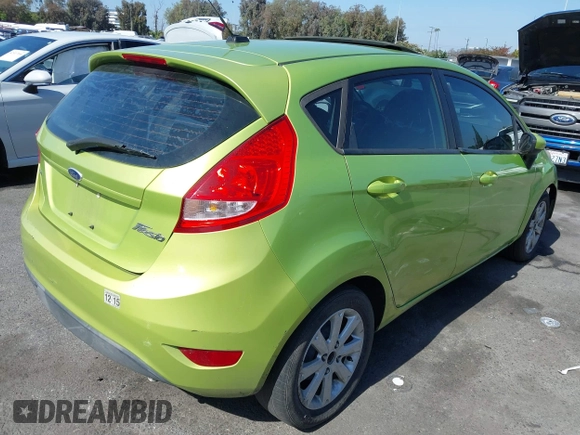 2011 Ford Fiesta SE z VIN 3FADP4EJ5BM138077, wystawiony jako IAAI lot #42506611 z przebiegiem Nie podano mil oraz . Historia ofert i sprzedaży dostępna na DreamBid. Obrazek 4.
