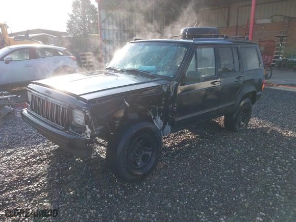 1996 Jeep Cherokee Sport with VIN 1J4FT68S6TL214000, listed as a IAAI auction lot 41481810 with 148,098 mi miles. Bid and sale history available at carsss.com. Image 18.