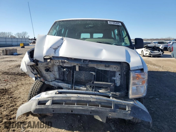 2013 Ford Econoline Passenger XL with VIN 1FBSS3BL0DDA73643, listed as a Copart auction lot 83105404 with 375,209 mi miles and Salvage Title. Bid and sale history available at DreamBid. Image 5.