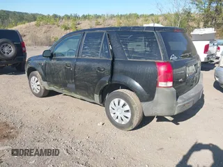 2005 Saturn VUE with VIN 5GZCZ33D55S841258, listed as a IAAI auction lot 41859930 with 152,484 mi miles. Bid and sale history available at carsss.com. Image 3.