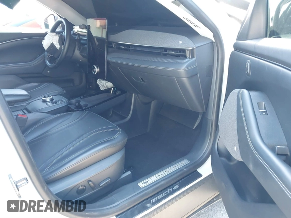 2021 Ford Mustang Mach-E Premium with VIN 3FMTK3RM5MMA60868, listed as a IAAI auction lot 41825849 with 60,119 mi miles and . Bid and sale history available at DreamBid. Image 5.