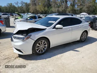 2020 Acura TLX with VIN 19UUB1F31LA006263, listed as a Copart auction lot 48753715 with 61,192 mi miles and Non Repairable. Bid and sale history available at carsss.com. Image 1.