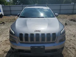 2017 Jeep Cherokee Latitude с VIN 1C4PJLCB3HW577947, выставлен на аукционе Copart как лот 64815025 с пробегом 119 133 миль миль и Чистый • Clean title. История ставок и продаж доступна на DreamBid. Изображение 5.