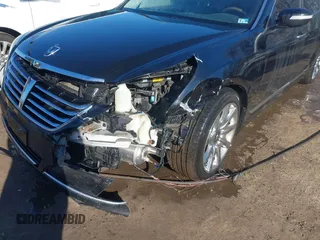 2011 Hyundai Equus Signature with VIN KMHGH4JF2BU033929, listed as a IAAI auction lot 41415879 with 149,149 mi miles and . Bid and sale history available at DreamBid. Image 6.