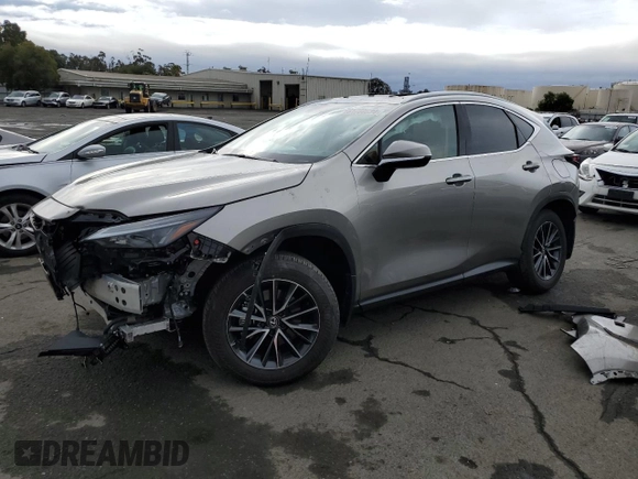2024 Lexus NX 350h Premium z VIN 2T2GKCEZ8RC026538, wystawiony jako Copart lot #81780884 z przebiegiem 9 687 mil mil oraz Szkoda całkowita • Salvage title. Historia ofert i sprzedaży dostępna na DreamBid. Obrazek 1.