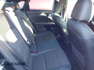 2023 Kia Forte GT-Line z VIN 3KPF54AD2PE556767, wystawiony jako IAAI lot #41245293 z przebiegiem 25 106 mil mil oraz . Historia ofert i sprzedaży dostępna na DreamBid. Obrazek 8.