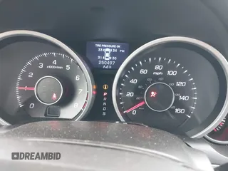 2010 Acura TL Technology z VIN 19UUA8F52AA020201, wystawiony jako IAAI lot #42367882 z przebiegiem 250 497 mil mil oraz . Historia ofert i sprzedaży dostępna na DreamBid. Obrazek 7.