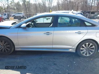 2015 Hyundai Sonata Limited with VIN 5NPE34AF2FH035464, listed as a IAAI auction lot 41824698 with 130,801 mi miles and . Bid and sale history available at carsss.com. Image 14.